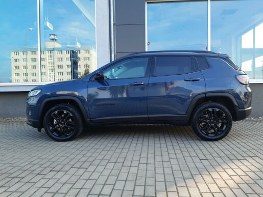 Jeep Compass 1.5 130 PS NIGHT EAGLE Automat