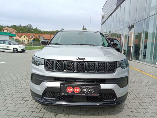 Jeep Compass 1,3 T4 130k  Night Eagle