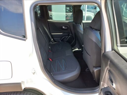 Jeep Renegade 1,5 MHEV 130k  Upland