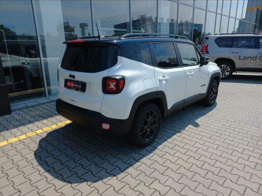 Jeep Renegade 1,5 MHEV 130k  Upland