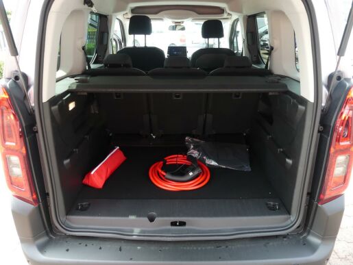 Citroën ë-Berlingo elektromotor 100 kW SHINE