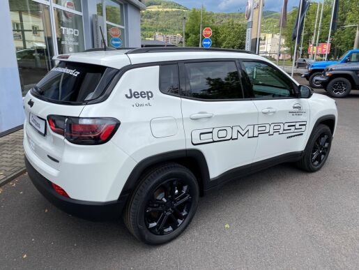 Jeep Compass 1,3 T (130k) 6MT NIGHT EAGLE