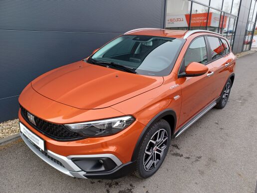 Fiat Tipo Tipo SW Cross 1.6 MULTIJET 130k 96 kW  6