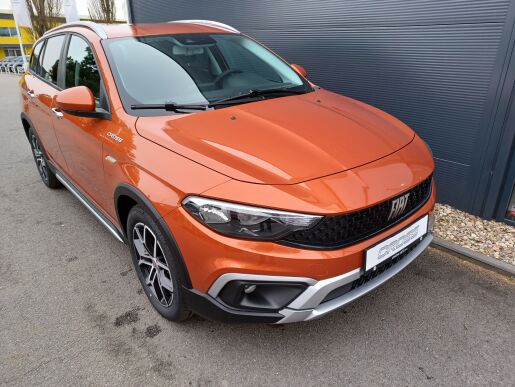 Fiat Tipo Tipo SW Cross 1.6 MULTIJET 130k 96 kW  6