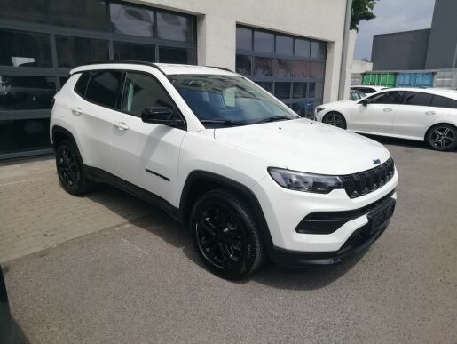 Jeep Compass 4xe Night Eagle 1,3 GSE AWD