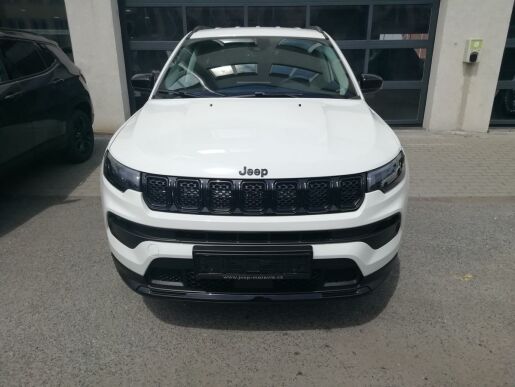 Jeep Compass 4xe Night Eagle 1,3 GSE AWD