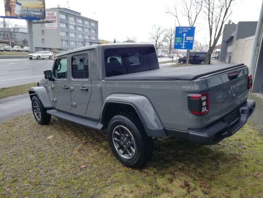 Jeep Gladiator OVERLAND 3,0 V6 CRD 264k 4WD