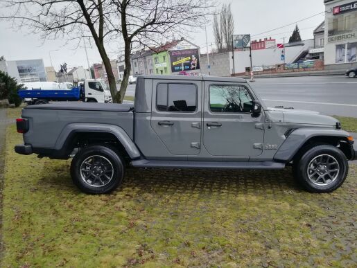 Jeep Gladiator OVERLAND 3,0 V6 CRD 264k 4WD