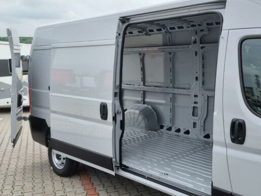 Fiat Ducato 33 Light 2,2 MTJ 120k L3H2 *05