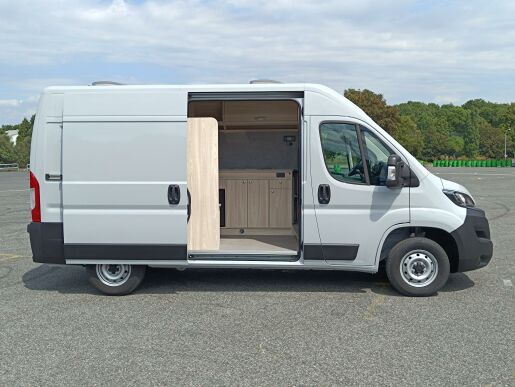 Fiat Ducato 2,2 MTJ SCR 140k 33 L2H2 Dodávka