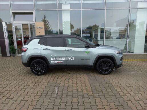 Jeep Compass 1,5 130k Upland  e-Hybrid