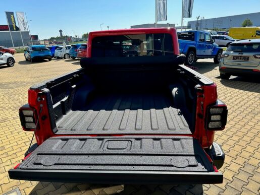 Jeep Gladiator 3,0 V6 (264k) CRD OVERLAND 8AT