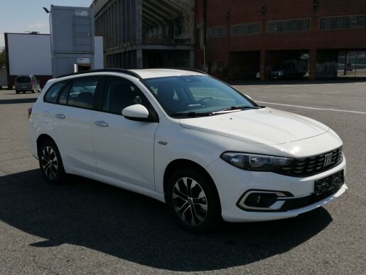 Fiat Tipo kombi 1.5 MHEV 130k CITY LIFE - bílá