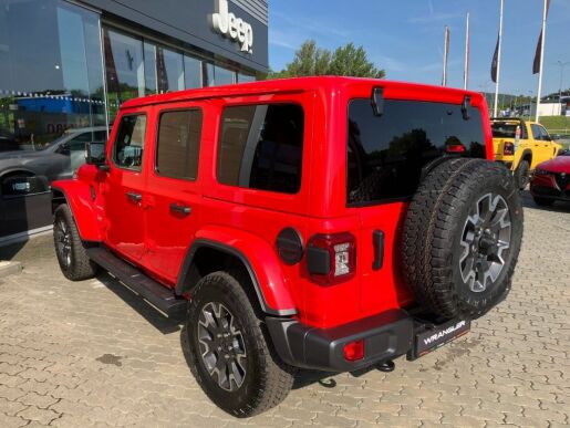 Jeep Wrangler Unlimited 2.0T 272k Sahara 202