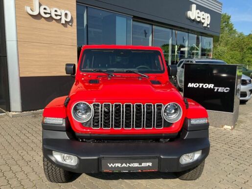 Jeep Wrangler Unlimited 2.0T 272k Sahara 202