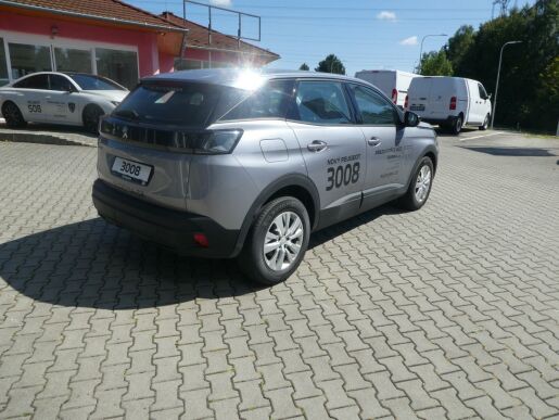 Peugeot 3008 ACTIVE PACK 1.2 PureTech EAT8