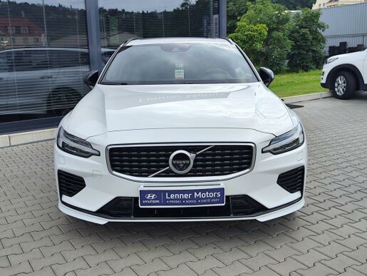 Volvo V60 288kWT8 Twin Engine R-Design