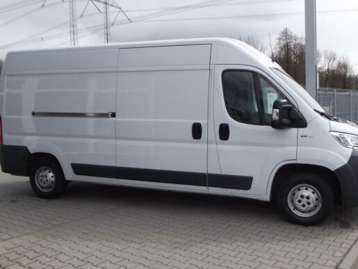 Fiat Ducato 2.3JTD Furgon L3H2 130k MAN6