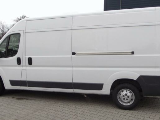 Fiat Ducato 2.3JTD Furgon L3H2 130k MAN6