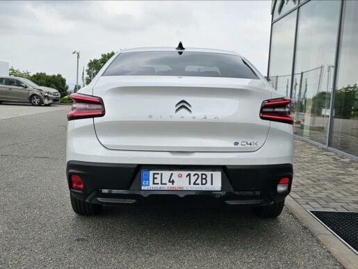 Citroën C4 X Shine  Elektromotor 100 kW