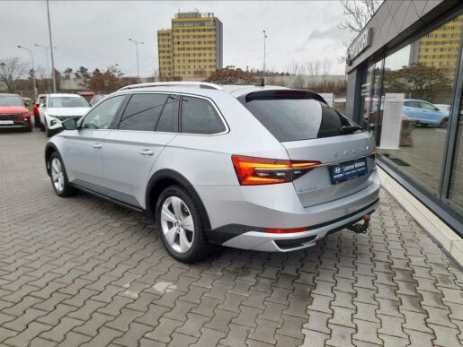 Škoda Superb 2.0 TDI/147kW Scout DSG