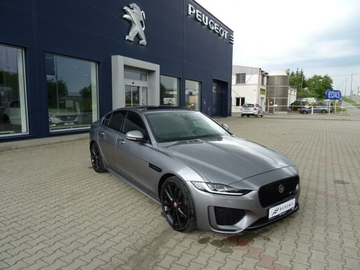 Jaguar XE D180 R - Dynamic SE