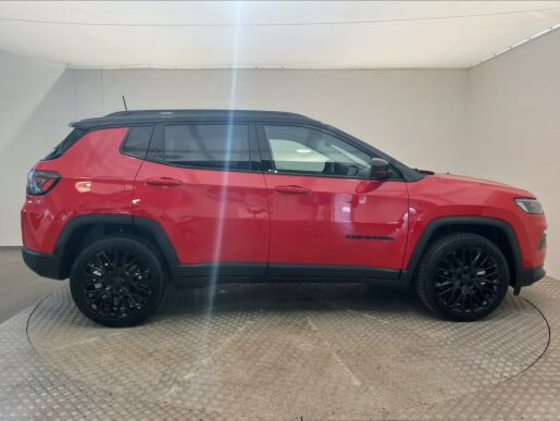 Jeep Compass 1,5 MHEV 130k 7AT  Night Eagle