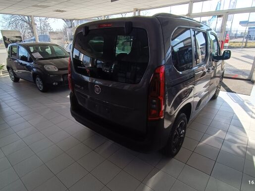 Fiat Dobló Doblo 1.5 BlueHDI 130k 8AT kombi N1