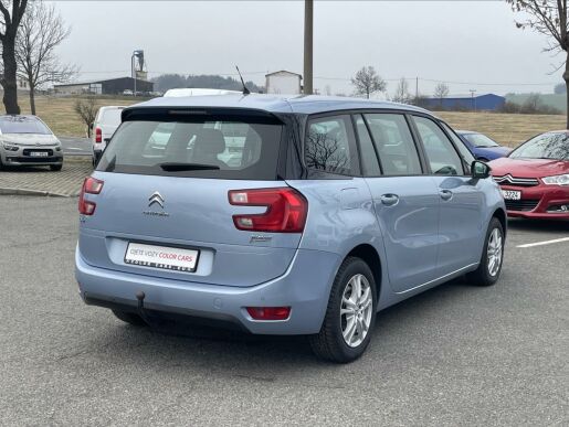 Citroën Grand C4 Picasso 1,6 VTi 120K po servise STK