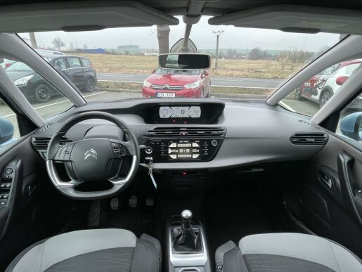 Citroën Grand C4 Picasso 1,6 VTi 120K po servise STK