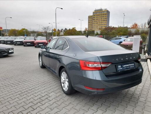 Škoda Superb 2.0 TDI/110 kW Ambition DSG