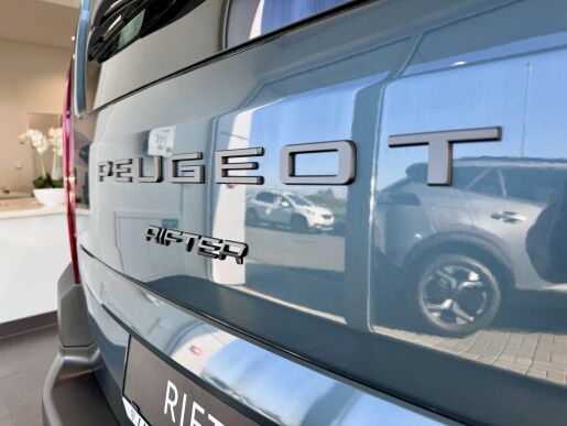 Peugeot Rifter ALLURE BlueHDi 130k, Manuál                                              