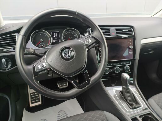 Volkswagen Golf 1,6 TDI  VII  Join CL DS