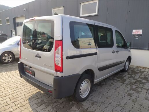 Citroën Jumpy 2,0 HDi  9 míst