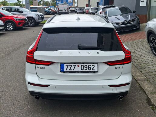 Volvo V60 2,0 D4  nezávislé top,vyhř.vol