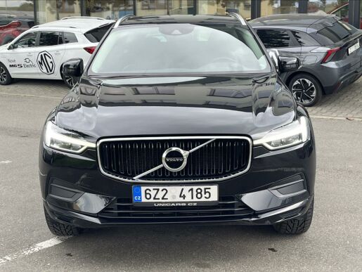 Volvo XC60 2,0 T5  ČR Momentum AWD AT