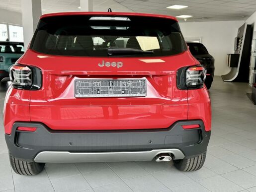 Jeep Avenger 1.2i 100k Longitude MT6